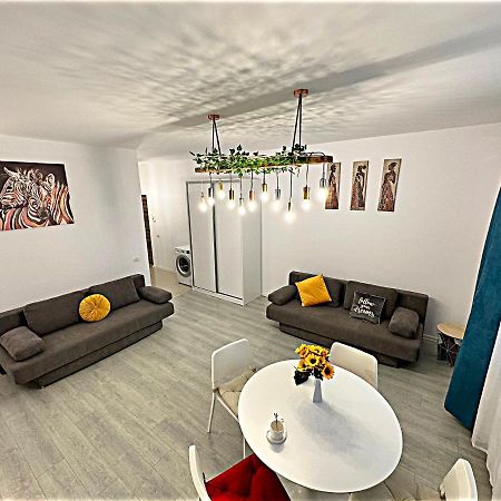 Hezo Sunshine Studio And Apartment Năvodari Eksteriør bilde