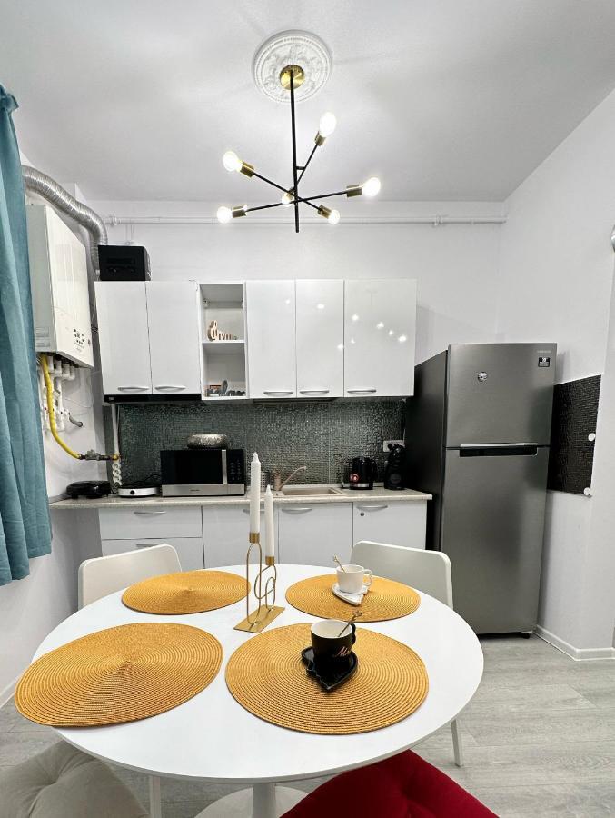 Hezo Sunshine Studio And Apartment Năvodari Eksteriør bilde