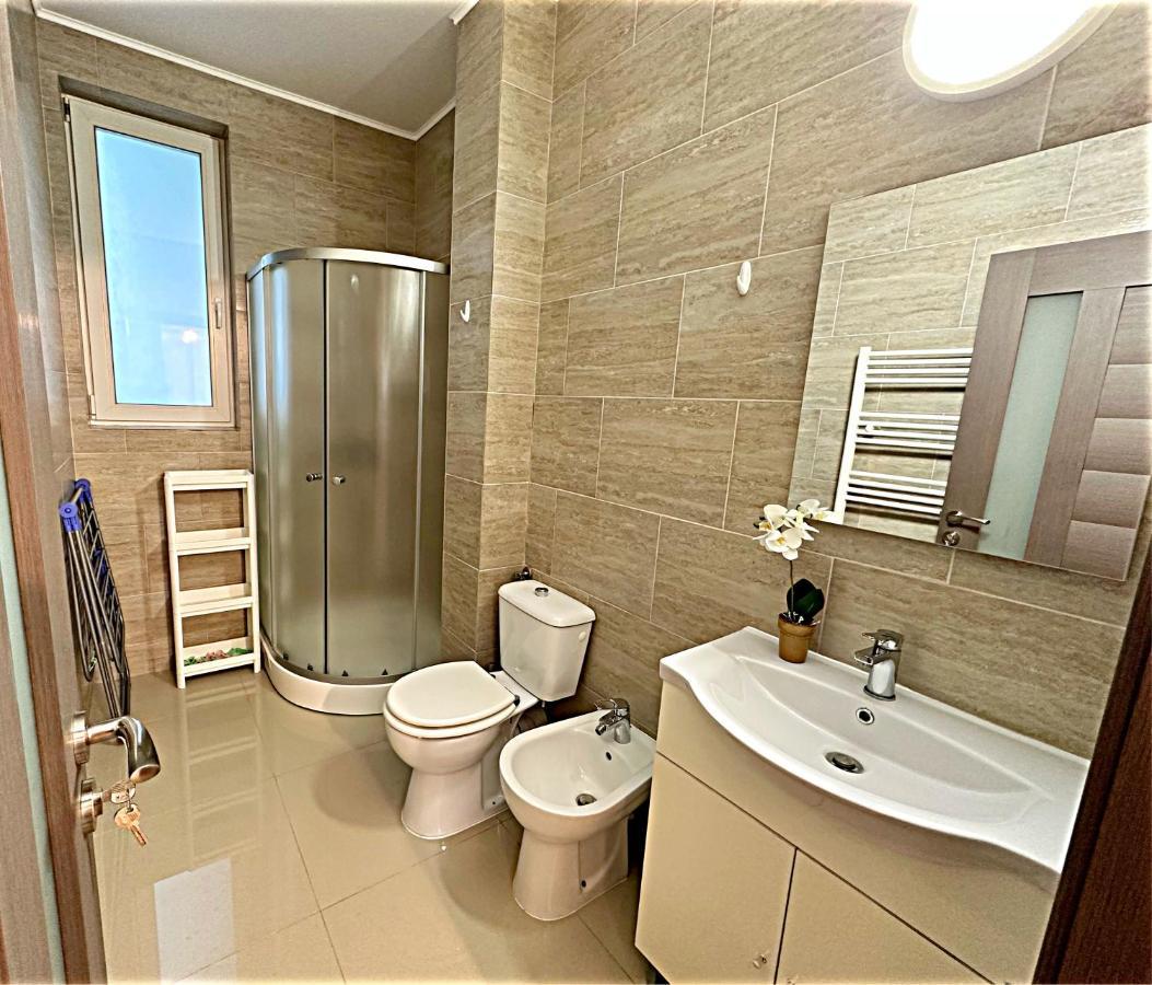 Hezo Sunshine Studio And Apartment Năvodari Eksteriør bilde