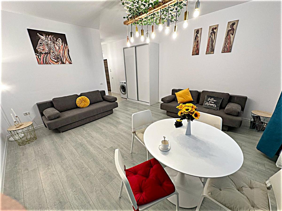 Hezo Sunshine Studio And Apartment Năvodari Eksteriør bilde